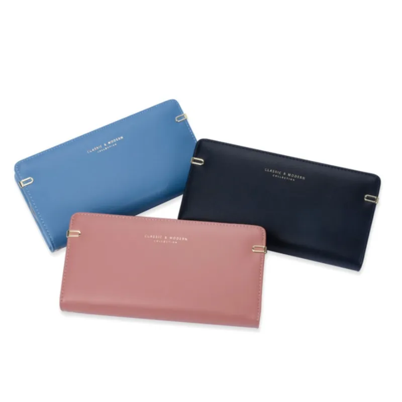 کیف پول بزرگ با تعداد زیادی اسلات کارت